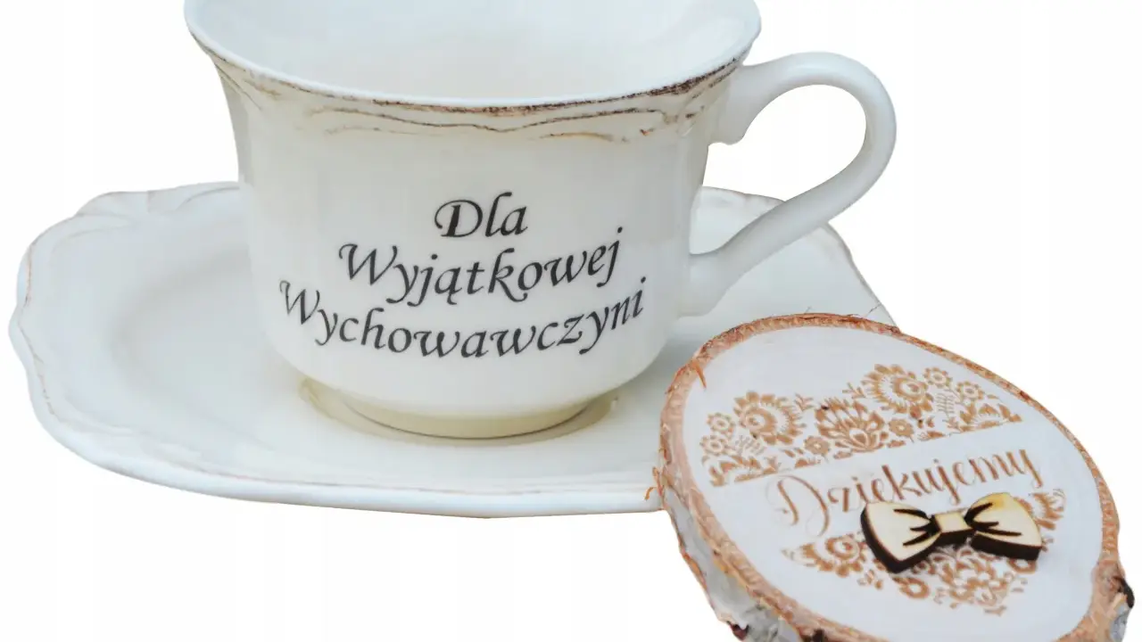 Jak podziękować wychowawczyni – wzruszające pomysły na podziękowania