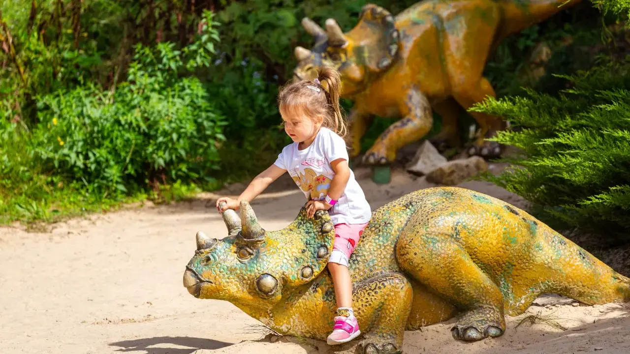 Świętokrzyskie: Co zobaczyć? Od Łysicy po dinozaury! Planuj wyjazd