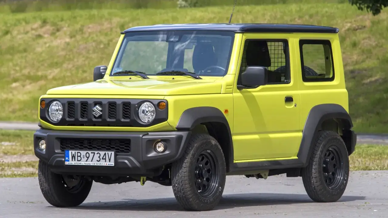 Suzuki Jimny: Pojemność baku, zasięg, spalanie. Czy 40l wystarczy?