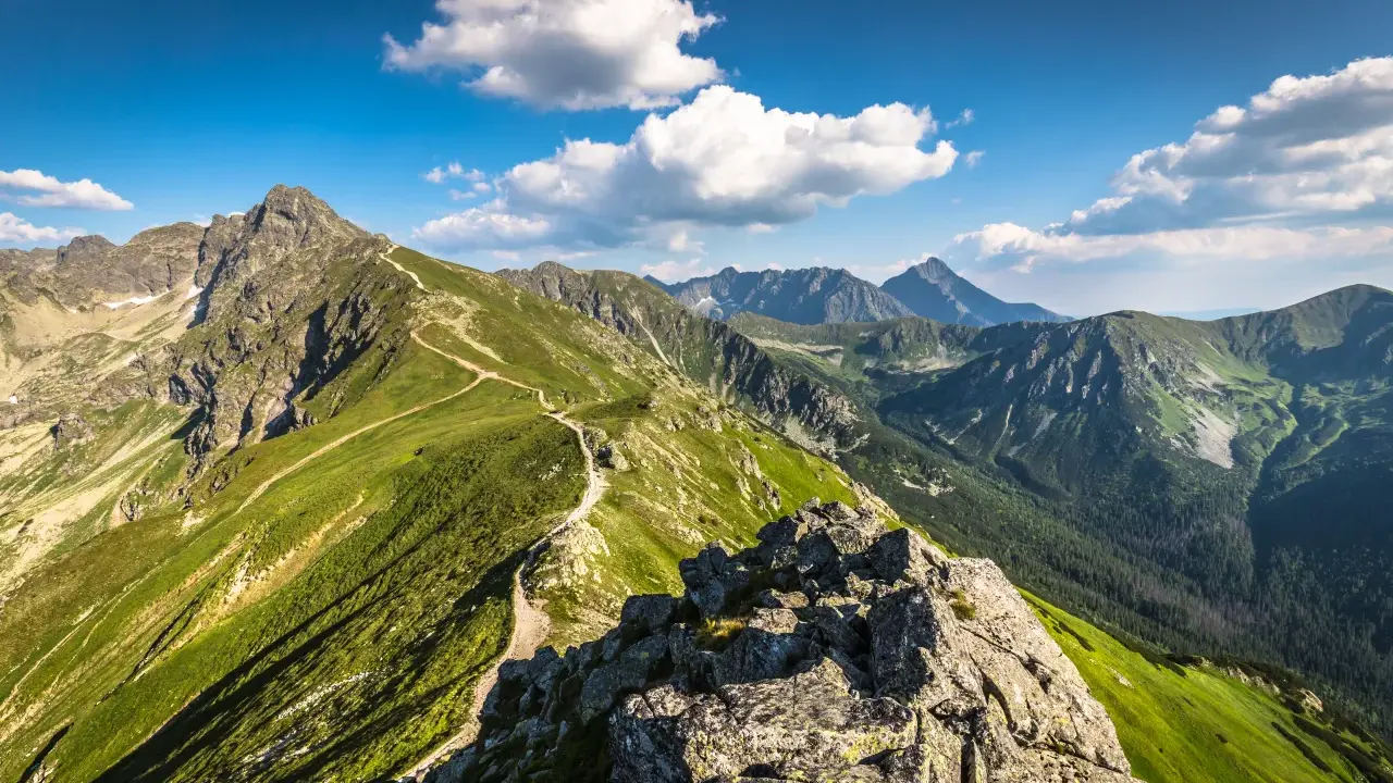 Kasprowy Wierch: Szlaki z Kuźnic. Który idealny dla Ciebie?