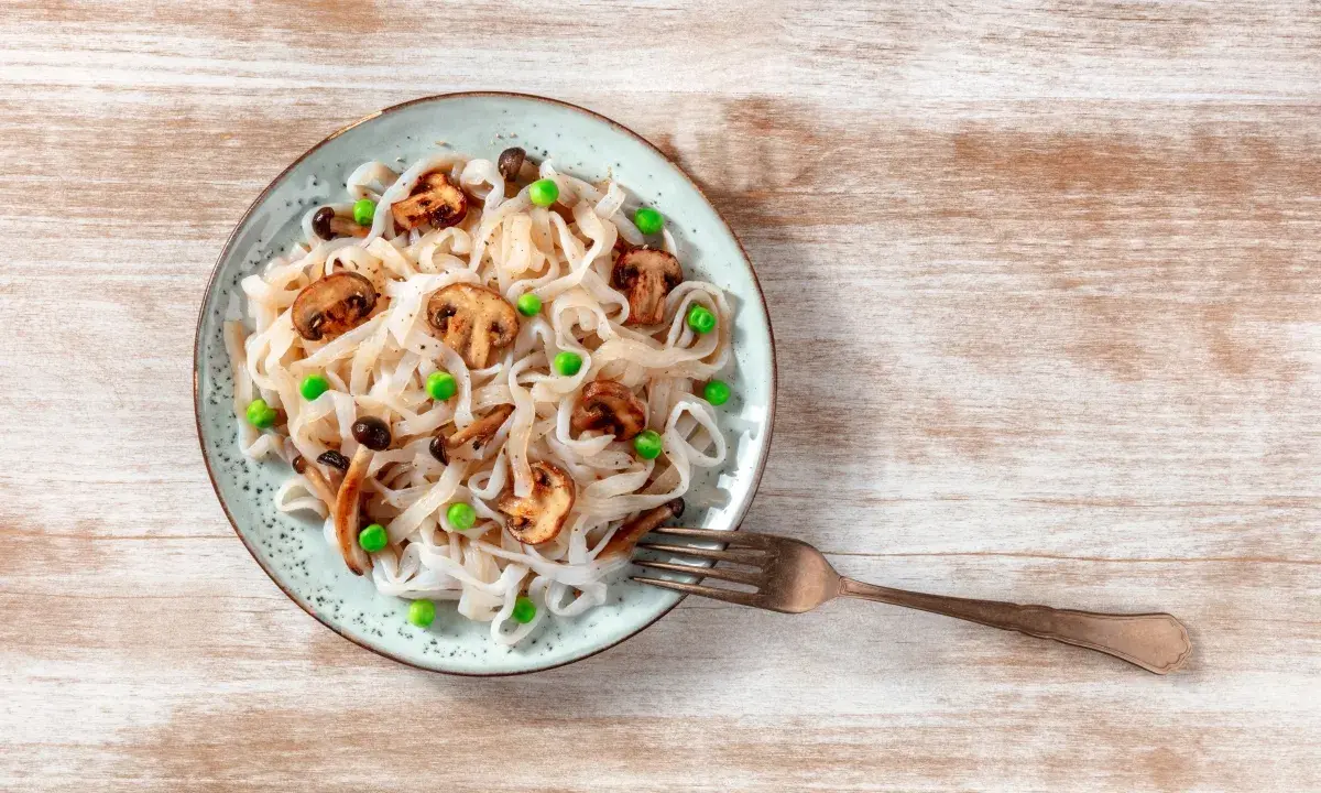 Makaron konjac: zdrowy hit czy pusta kaloria? Poznaj prawdę!