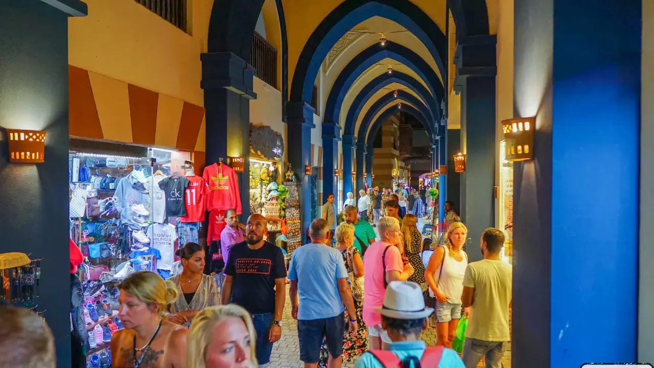 Port Ghalib: Pamiątki, autentyczność i sprytne zakupy