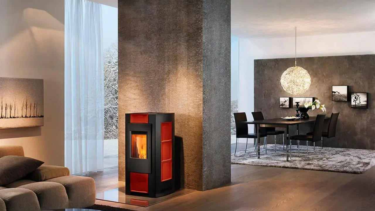 Estufa moderna de pellets, que son los pellets, calienta un salón con chimenea y comedor.