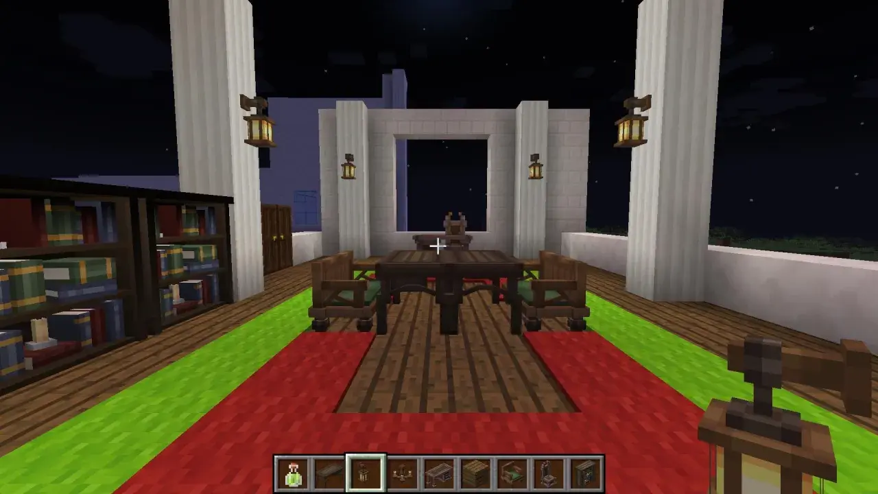 Wnętrze z biblioteczką i stołem, gdzie realistyczne mody do Minecraft dodają detali.