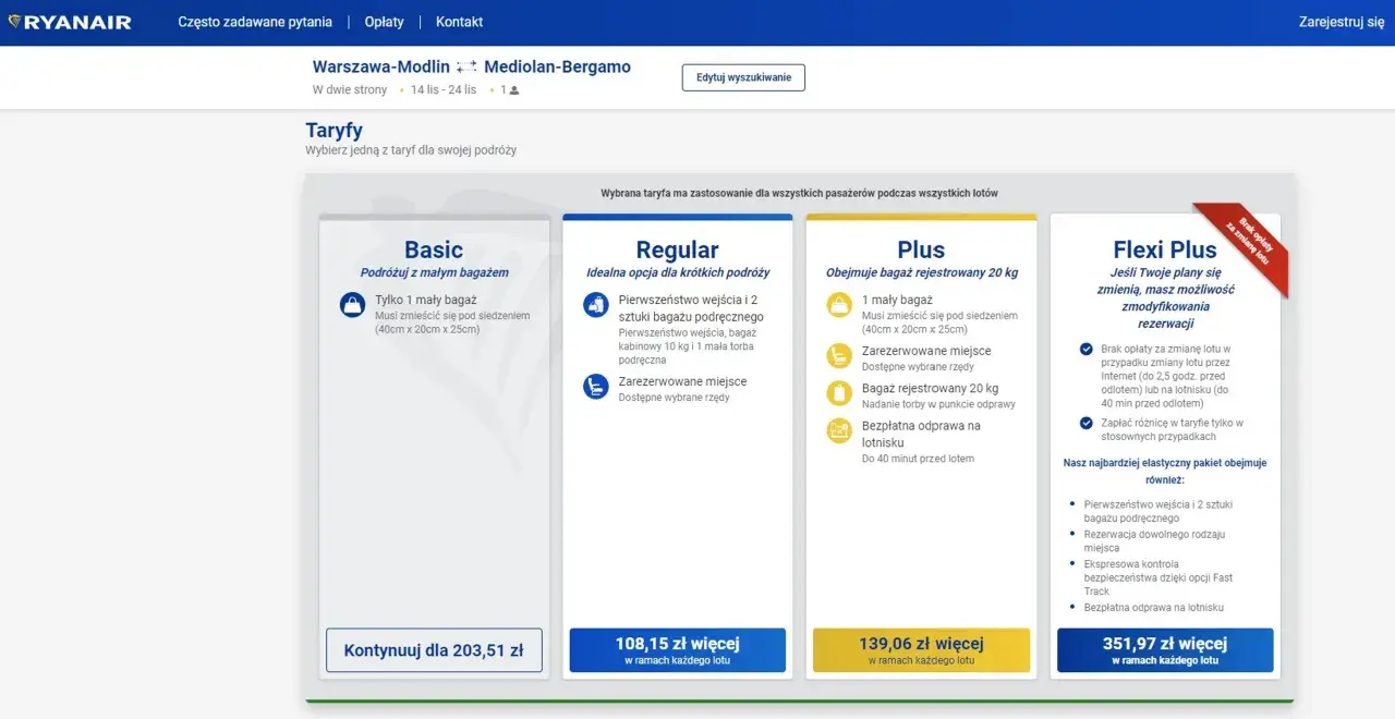 Zestresowana podróżna siedzi na walizce obok telefonu i biletu lotniczego, który pokazuje, jak wygląda bilet lotniczy.
