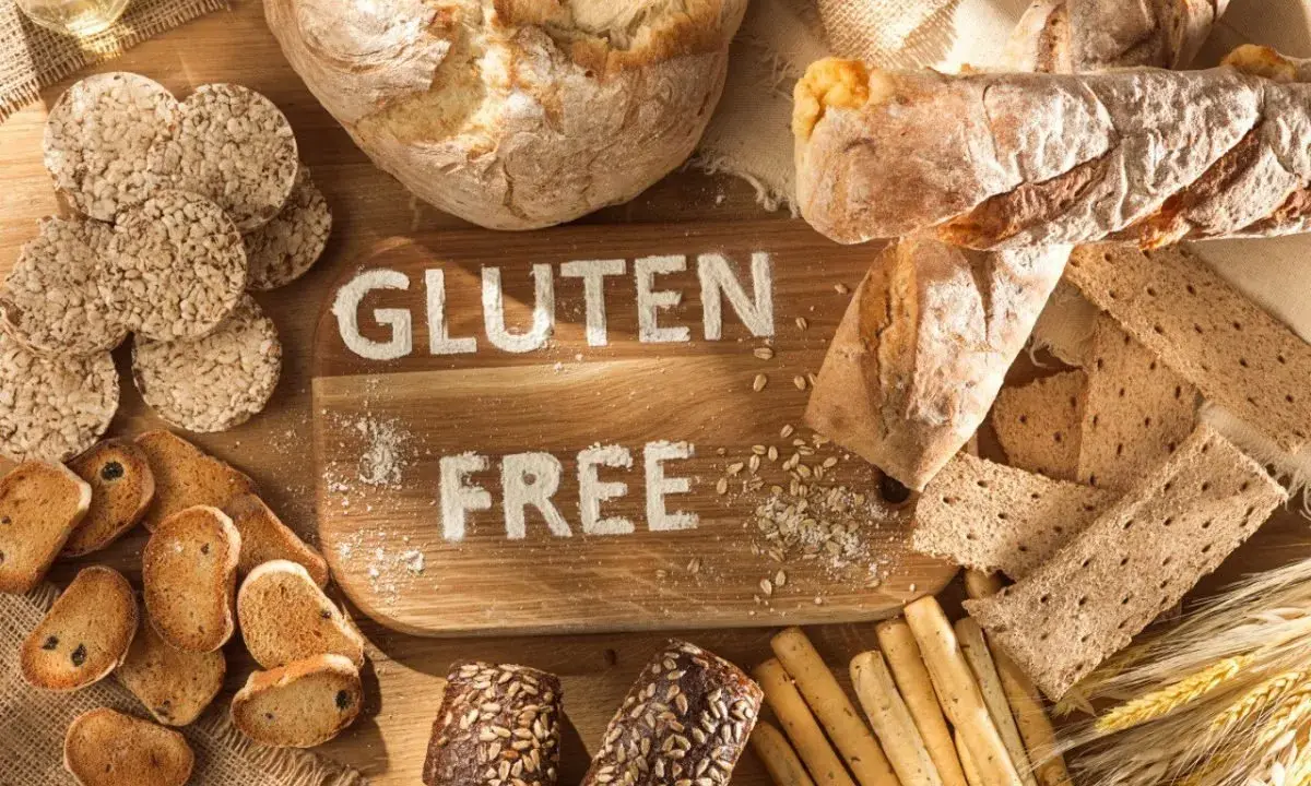 Czy makaron zawiera gluten? Poznaj bezpieczne alternatywy i porady.