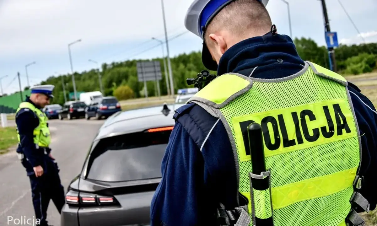 Młody kierowca: limit punktów karnych i zmiany od 2026