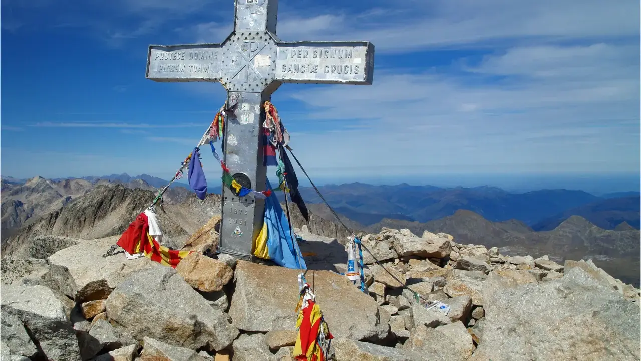 Pico de Aneto: Pyrenäen-König Ihr Guide für die Besteigung