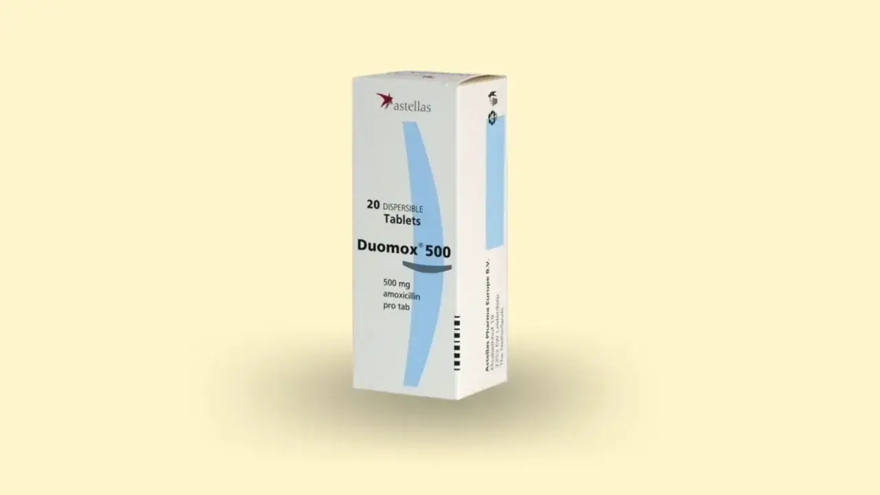 Opakowanie leku Duomox 500 mg z amoksycyliną. Pamiętaj, by nie łączyć go z alkoholem.