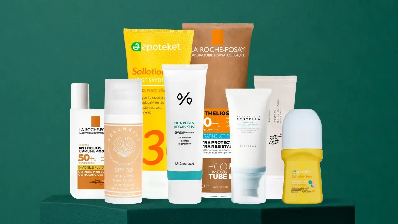 En samling solskyddsprodukter med SPF 30 eller 50, inklusive krämer, lotioner och en roll-on för barn.