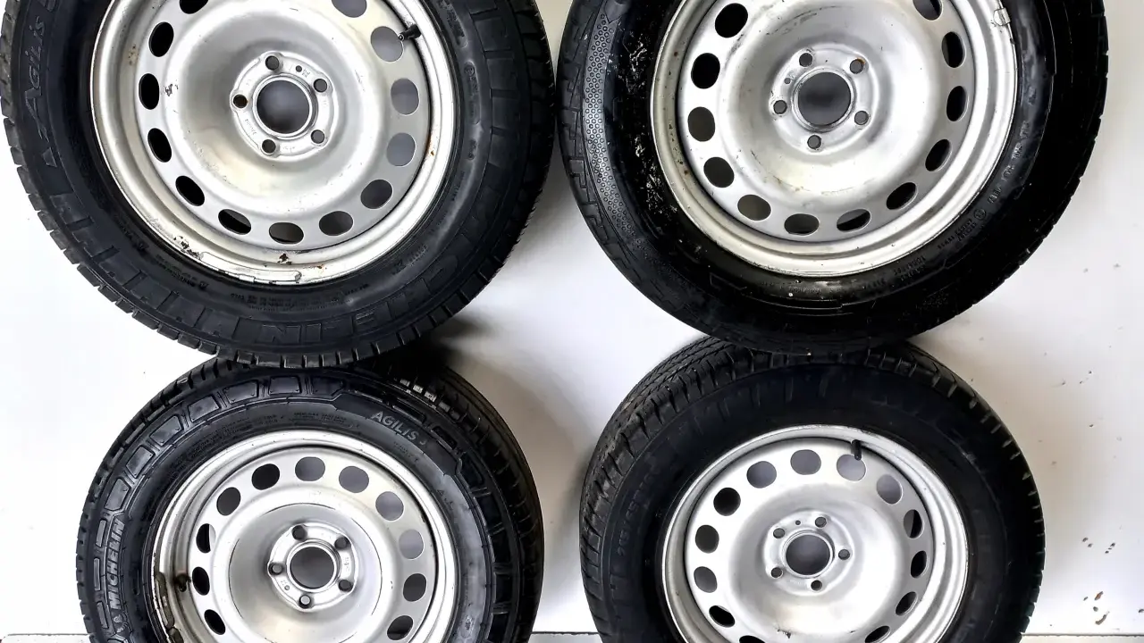 Felga 7J: Jaka opona? 205 czy 215 mm? Ekspert radzi