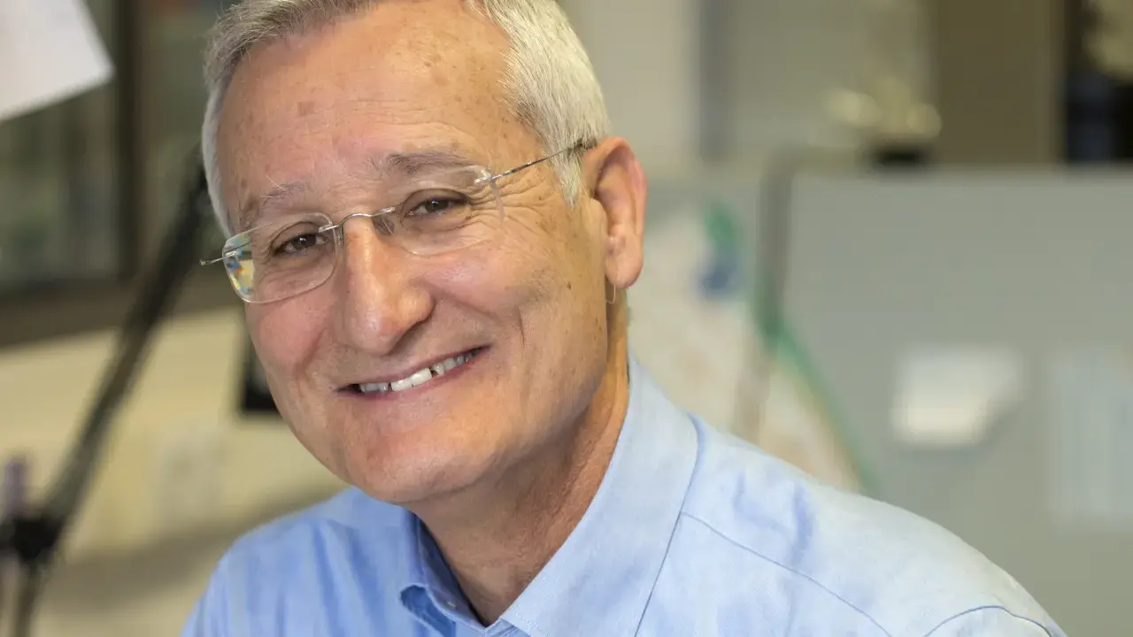 Eugenio Santos: ¿Quién es el genio tras la investigación del cáncer?