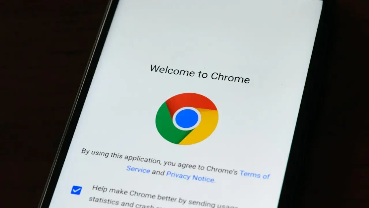 Jak wyczyścić Chrome w telefonie? Przyspiesz i chroń prywatność!