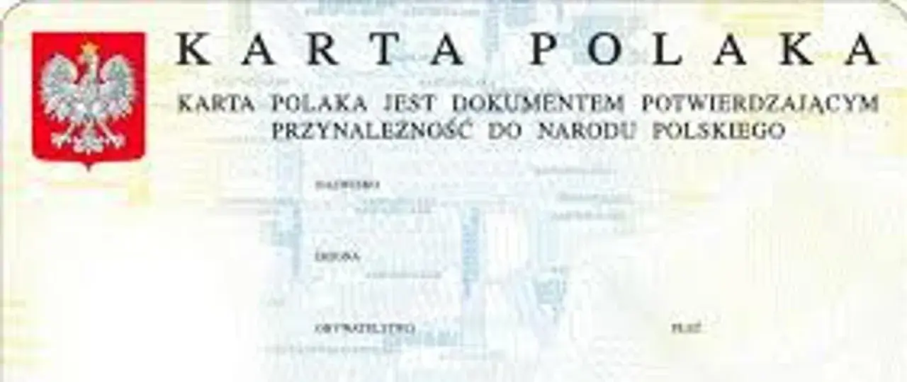 Karta Polaka z godłem Polski. Dokument potwierdzający przynależność do Narodu Polskiego.