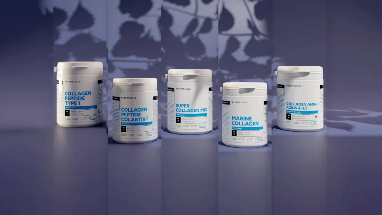 Cinq pots de compléments de collagène Nutrimuscle. Le collagène sert à la peau, aux cheveux et aux articulations.