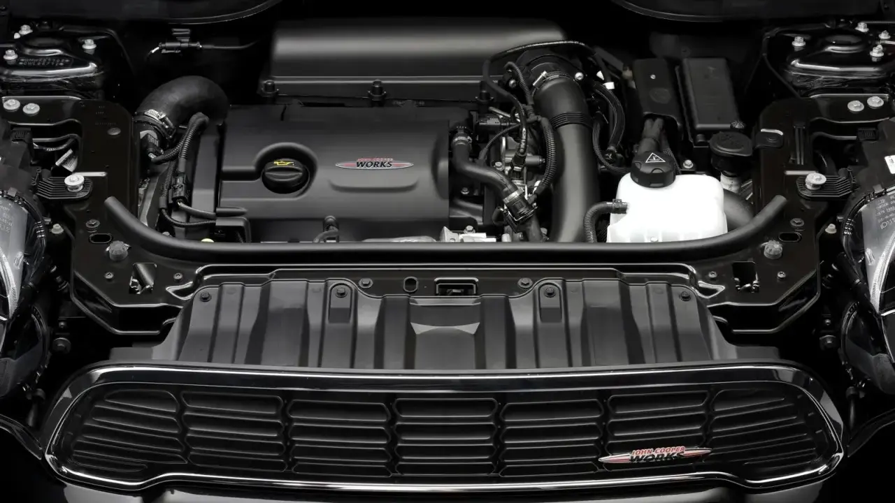 Silnik John Cooper Works 1.6 THP, poprawiony, gotowy do akcji.