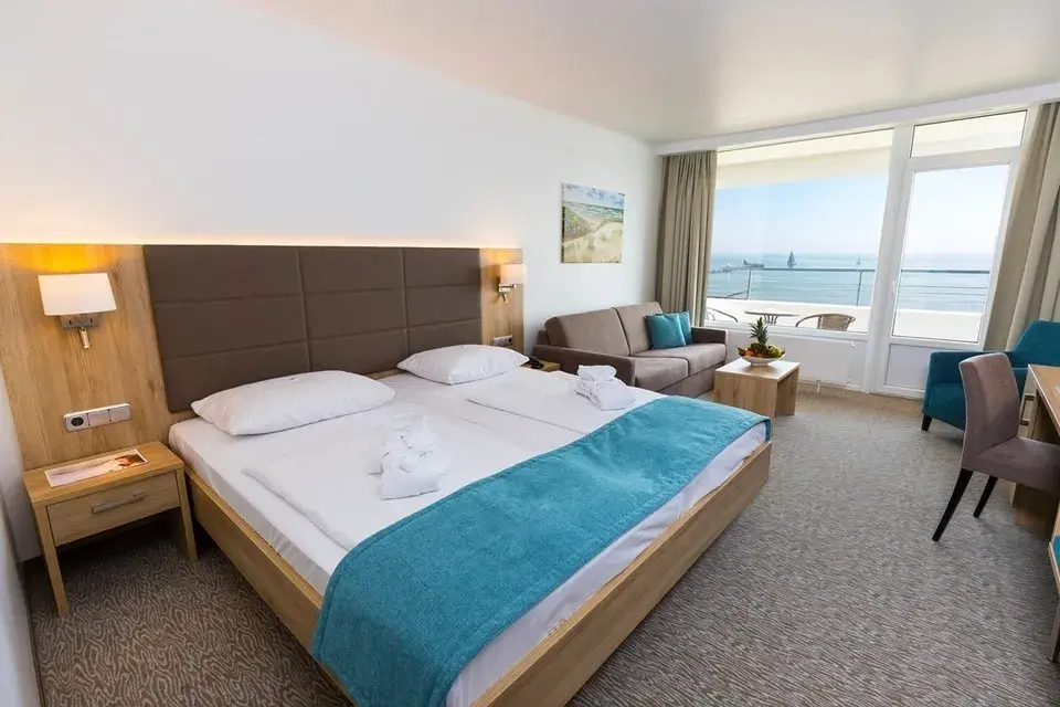 Carat Hotel Grömitz: Ihr Traumurlaub an der Ostsee | Lage & SPA