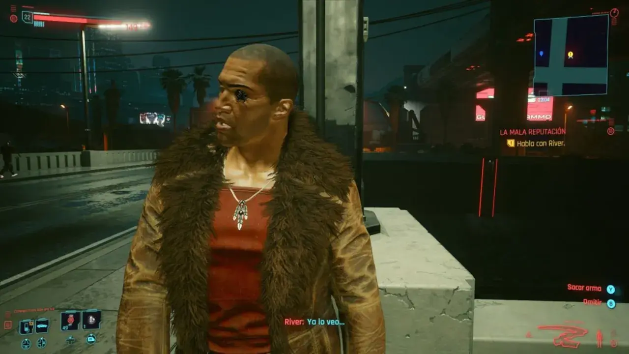 Un hombre con un abrigo de piel y un collar con plumas mira a un lado. En el fondo, luces de neón y la indicación "LA MALA REPUTACIÓN" sugieren un ambiente cyberpunk.