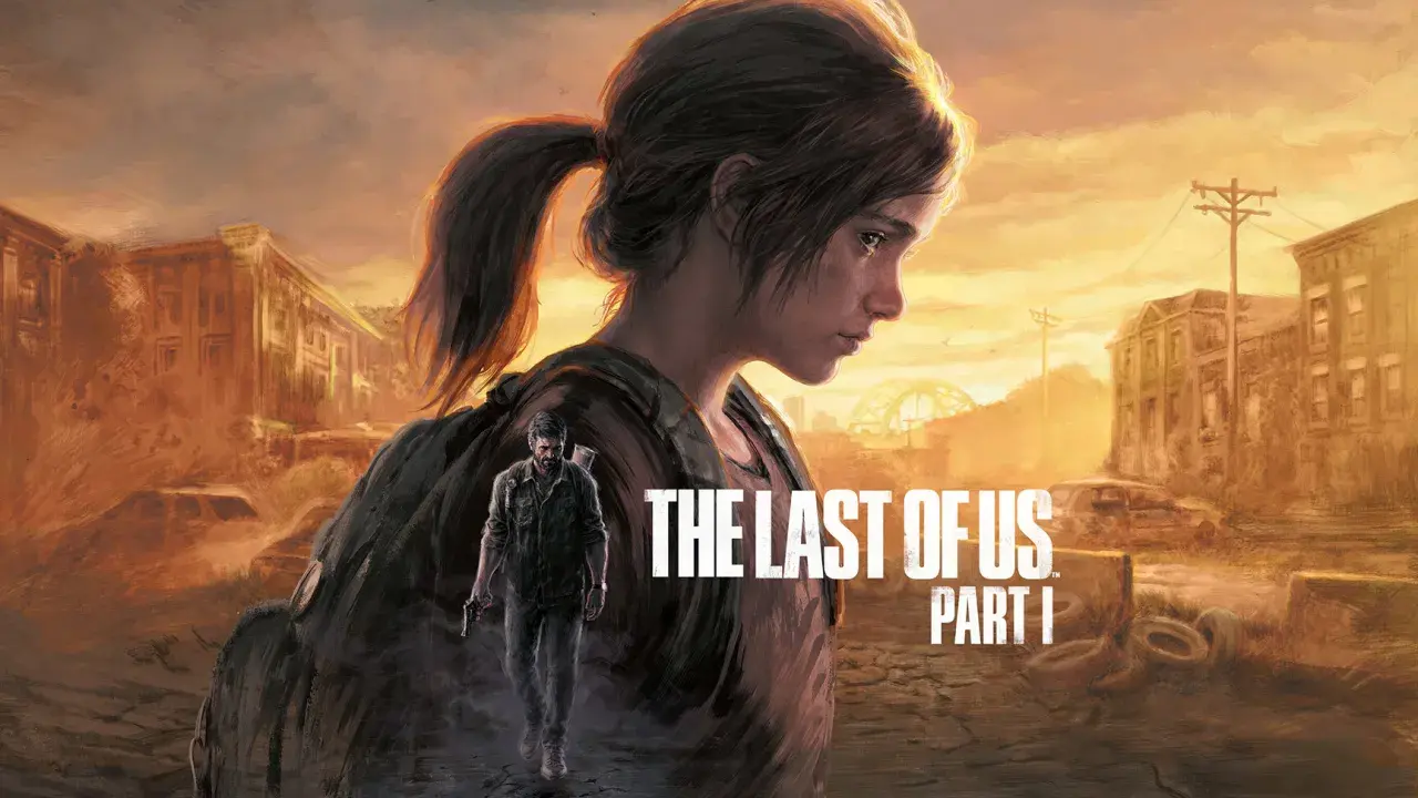 Ellie patrzy w dal, a Joel idzie za nią przez zniszczone miasto. To okładka gry The Last of Us Part I.