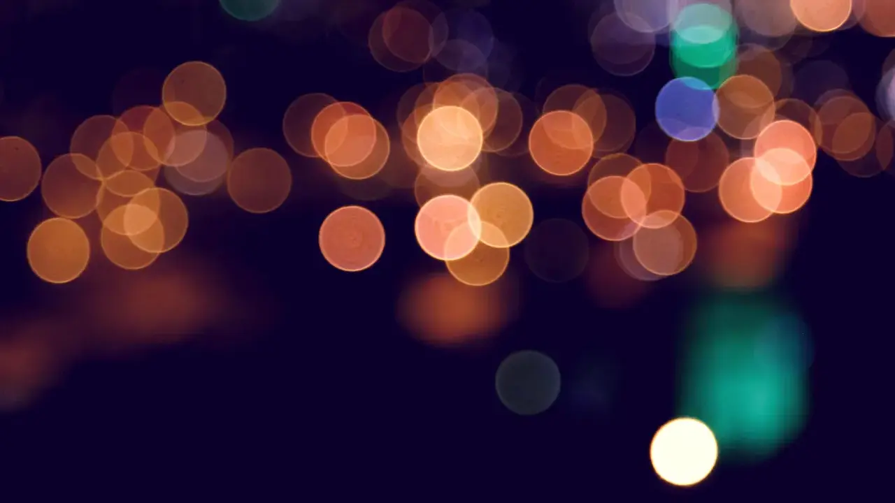 Rozmyte, okrągłe światła tworzą magiczny efekt bokeh. Ta aplikacja pozwala uzyskać podobny efekt na zdjęciach.