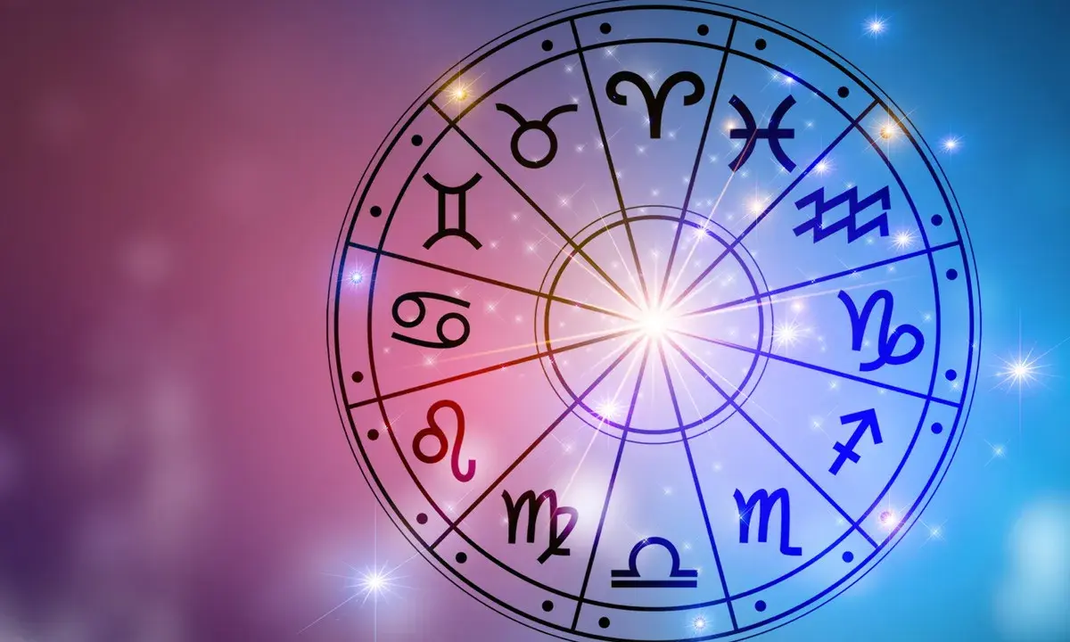 Koło zodiaku z symbolami astrologicznymi. Czy zastanawiałeś się, kim byłam w poprzednim wcieleniu numerologia?