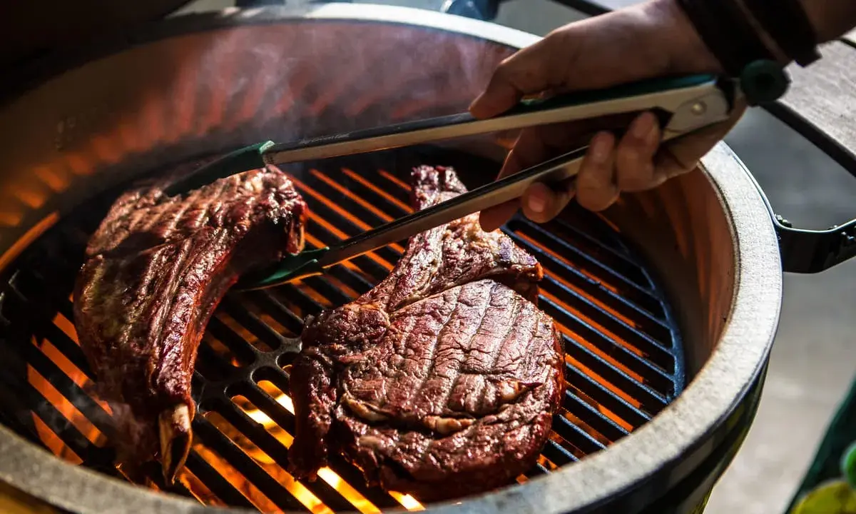 Viande grillée à la poêle : la recette facile pour un goût parfait
