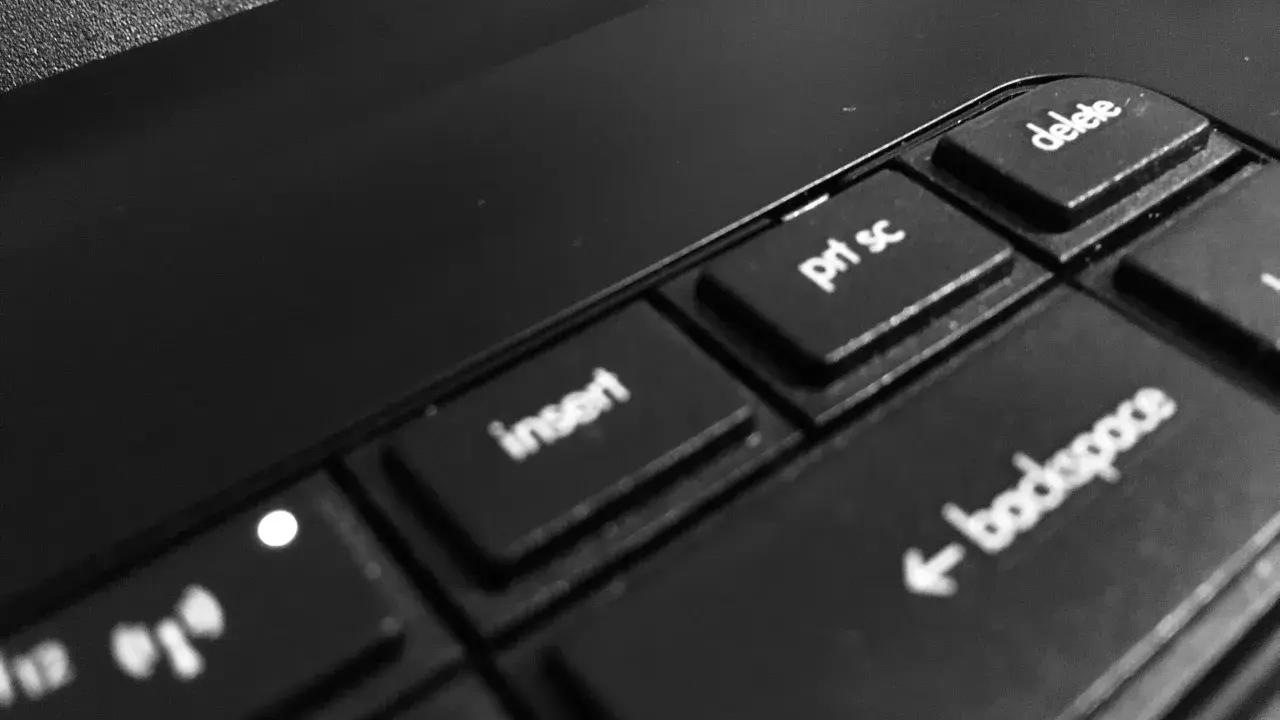 Jak zrobić zrzut ekranu na PC? Proste metody na każdą okazję