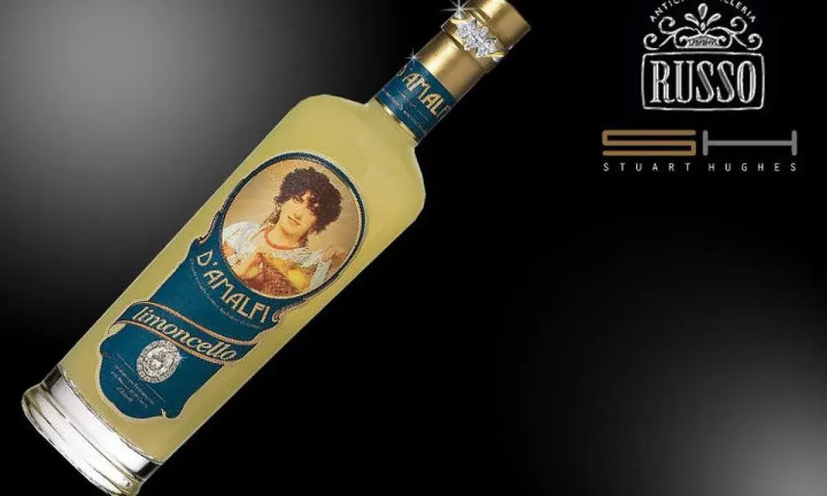 Limoncello D'Amalfi Russo, ozdobione diamentami, to prawdopodobnie najdroższy alkohol w Polsce.