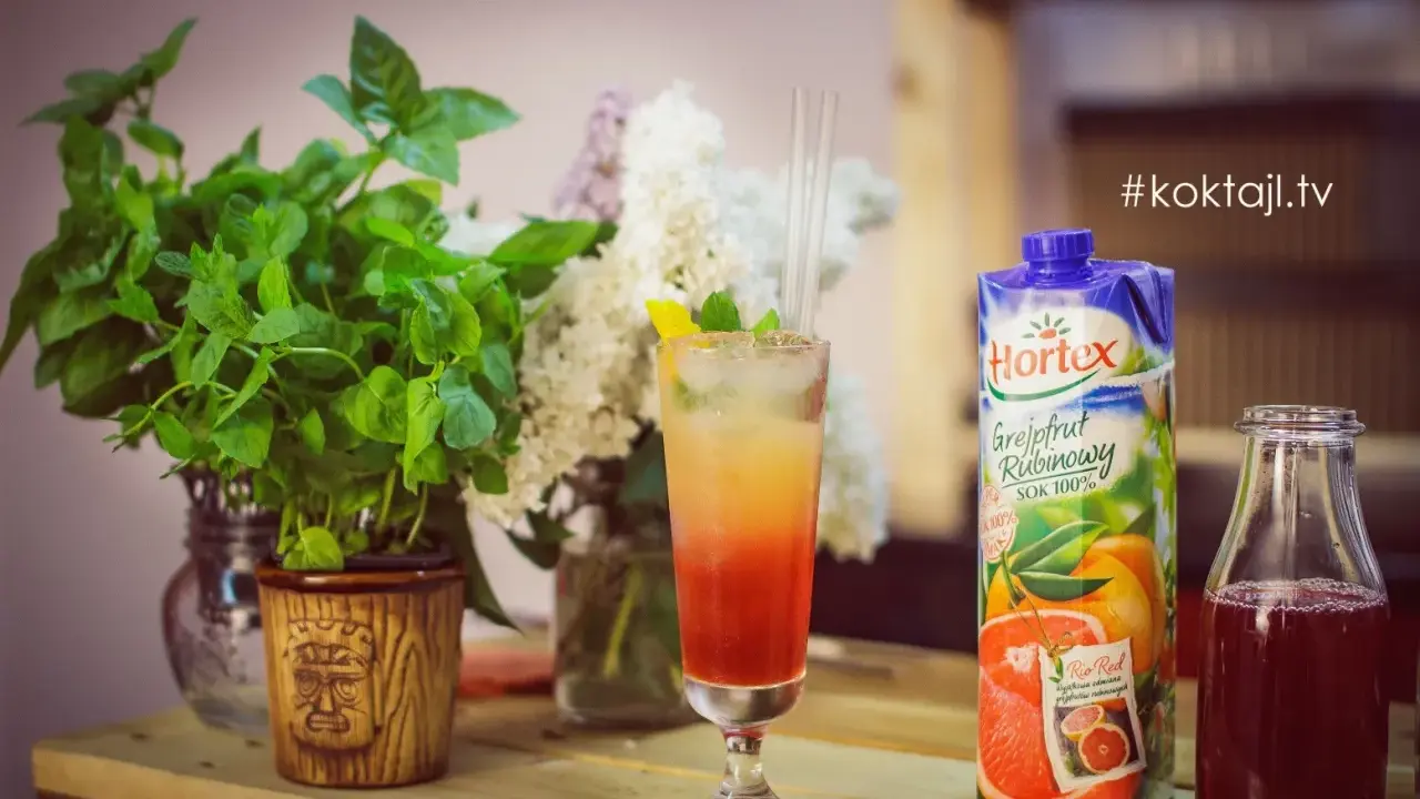 Drinki z żurawiną: Od klasyki po mocktaile przepisy krok po kroku
