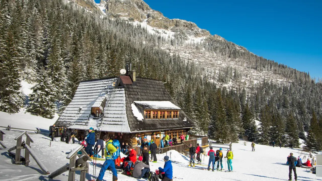 Zakopane luty: Otwarte szlaki w Tatrach? Planuj bezpieczną zimę!