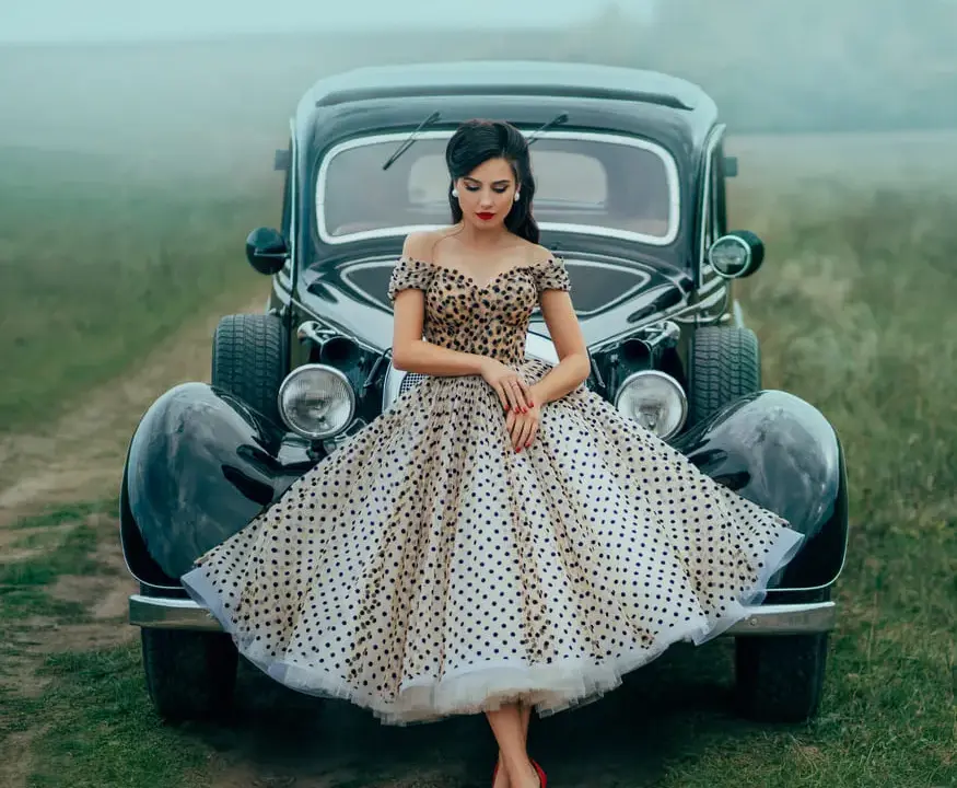 Styl pin-up: lata 40. i 50. poznaj jego sekrety