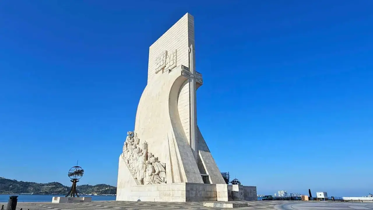 Das Padrão dos Descobrimentos in Belém, Lissabon, ehrt portugiesische Entdecker.