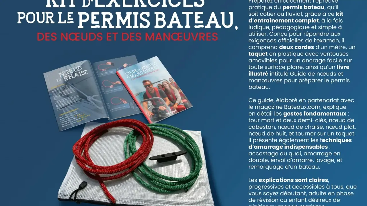 Kit pour permis bateau : deux cordes, un taquet et un guide illustré sur les nœuds marins et manœuvres.