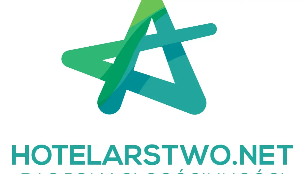 Logo HOTELARSTWO.NET z hasłem "Pasjonaci Gościnności". Idealne dla szkoleń hotelarskich i rozwoju branży.