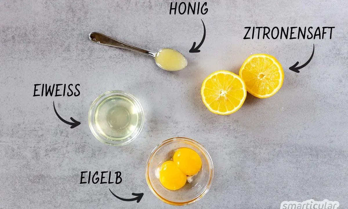 Zutaten für eine Haarkur selber machen: Eiweiß, Eigelb, Honig und Zitronensaft sind bereit.