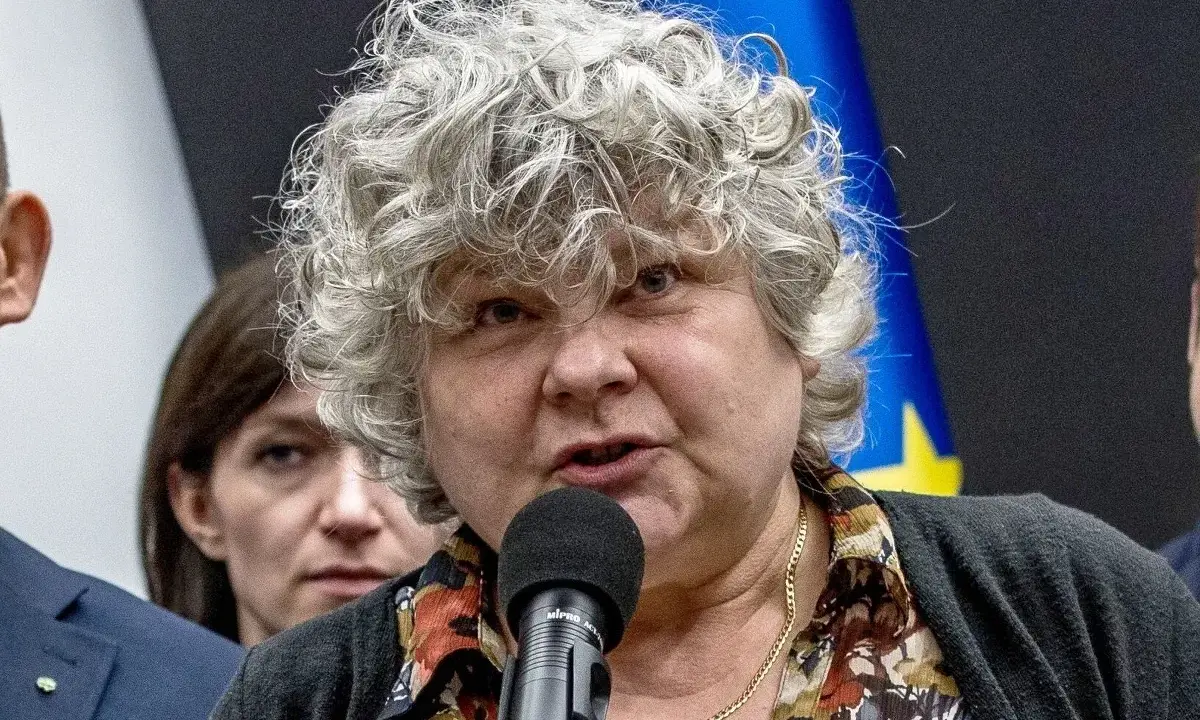 Co może kurator oświaty? Kluczowe obowiązki i ich znaczenie w edukacji
