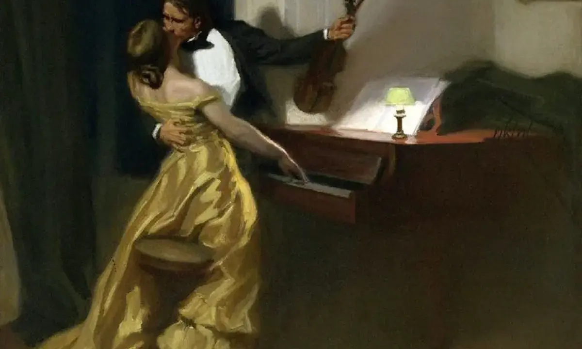 Un uomo in smoking bacia una donna in abito dorato, con un violino in mano, accanto a un pianoforte. L'atmosfera evoca la passione della sonata a Kreutzer.