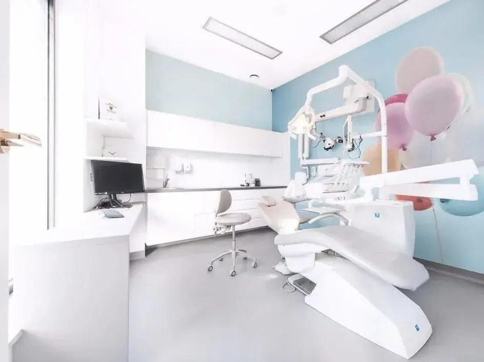 Jak znaleźć dobrego dentystę na Bielanach w Warszawie?