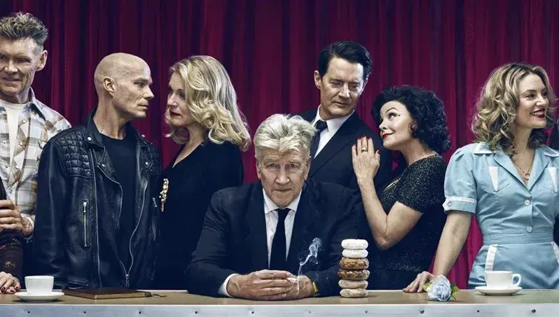 Miasteczko Twin Peaks - o co chodzi w kultowym serialu Lyncha?