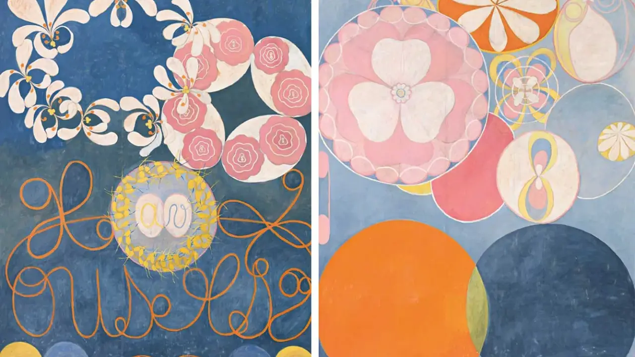 Två målningar av Hilma af Klint, "De tio stora" serien. Abstrakt konst med cirklar, blommor och symboler i blått, rosa, orange och gult.