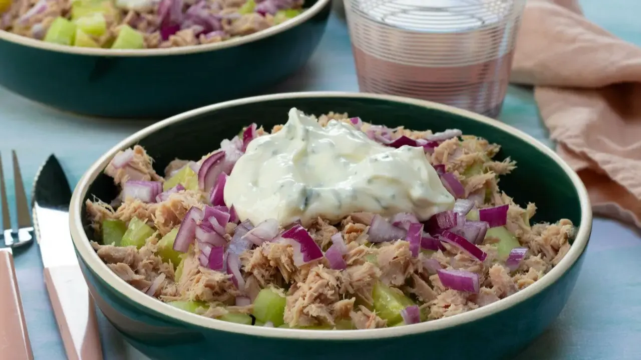 Salade de pommes de terre au thon : la recette parfaite et ses secrets