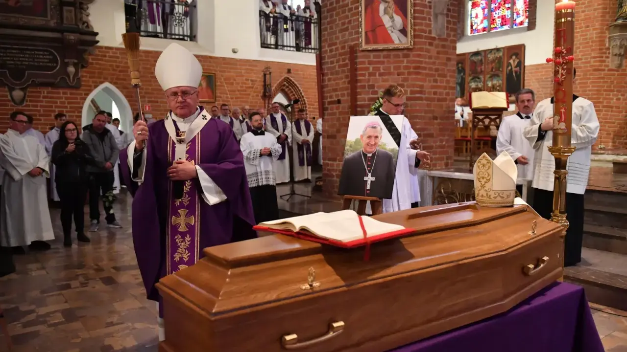 Pogrzeb w Elblągu: Znajdź datę i miejsce. Poradnik