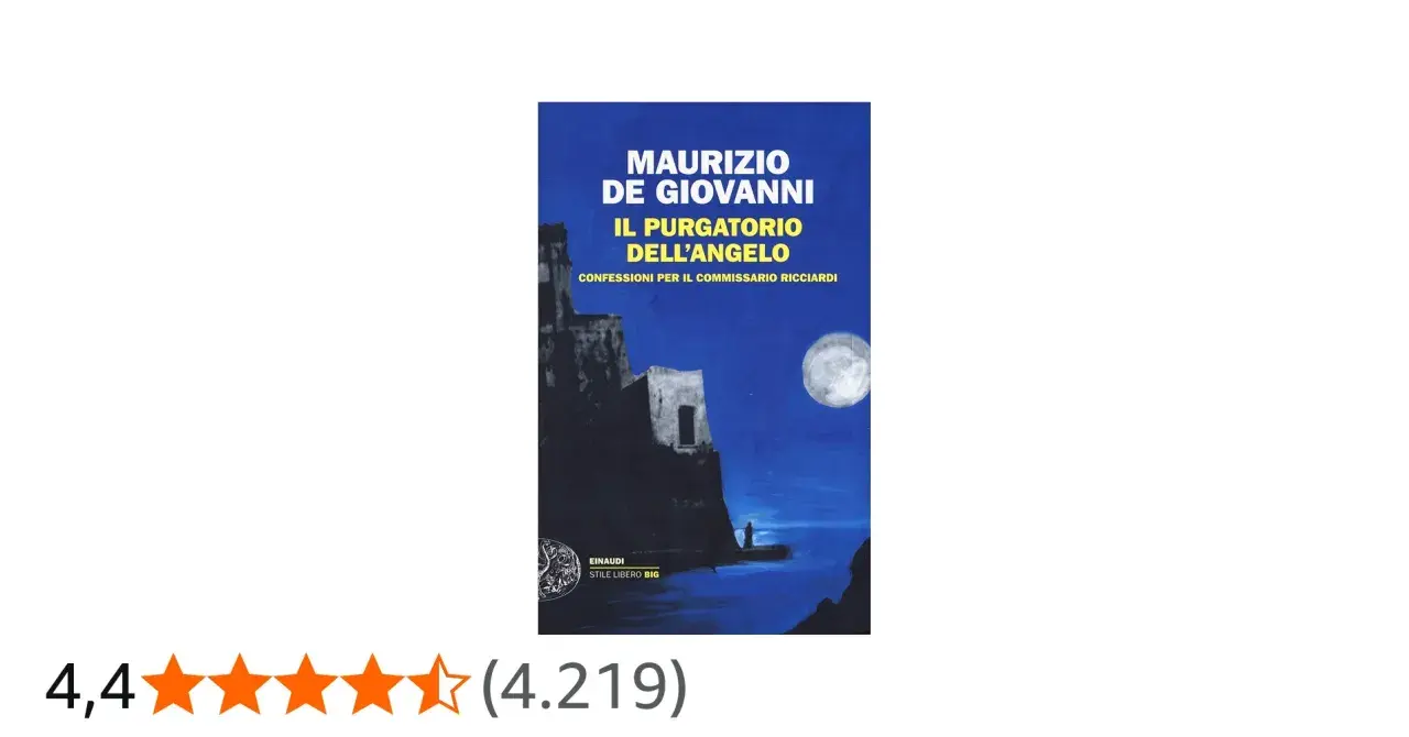 Copertina del libro "Il purgatorio dell'angelo" di Maurizio De Giovanni. Una scena notturna con un edificio scuro e una figura solitaria vicino al mare, sotto una luna piena.