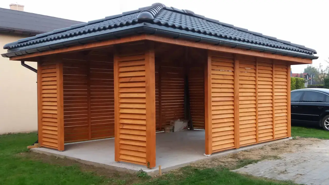 Drewniane żaluzje do altany: Zbuduj i oszczędź! Poradnik DIY