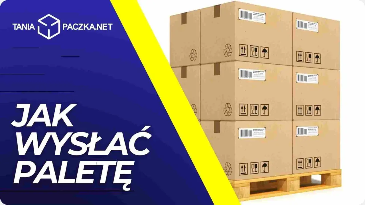 Jak wysłać paletę kurierem? Stos kartonów na drewnianej palecie, gotowych do transportu.