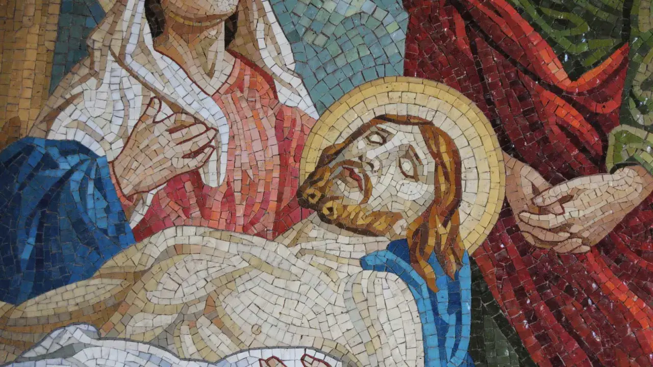 Mozaika przedstawia opłakiwanie Chrystusa. Postacie w żałobie, jak w psalm 32, szukają pocieszenia w bólu.