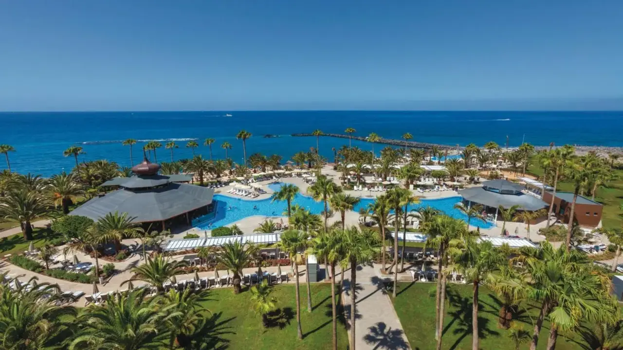Riu Palace Tenerife 5 estrellas: ¿Tu escapada de lujo en Costa Adeje?