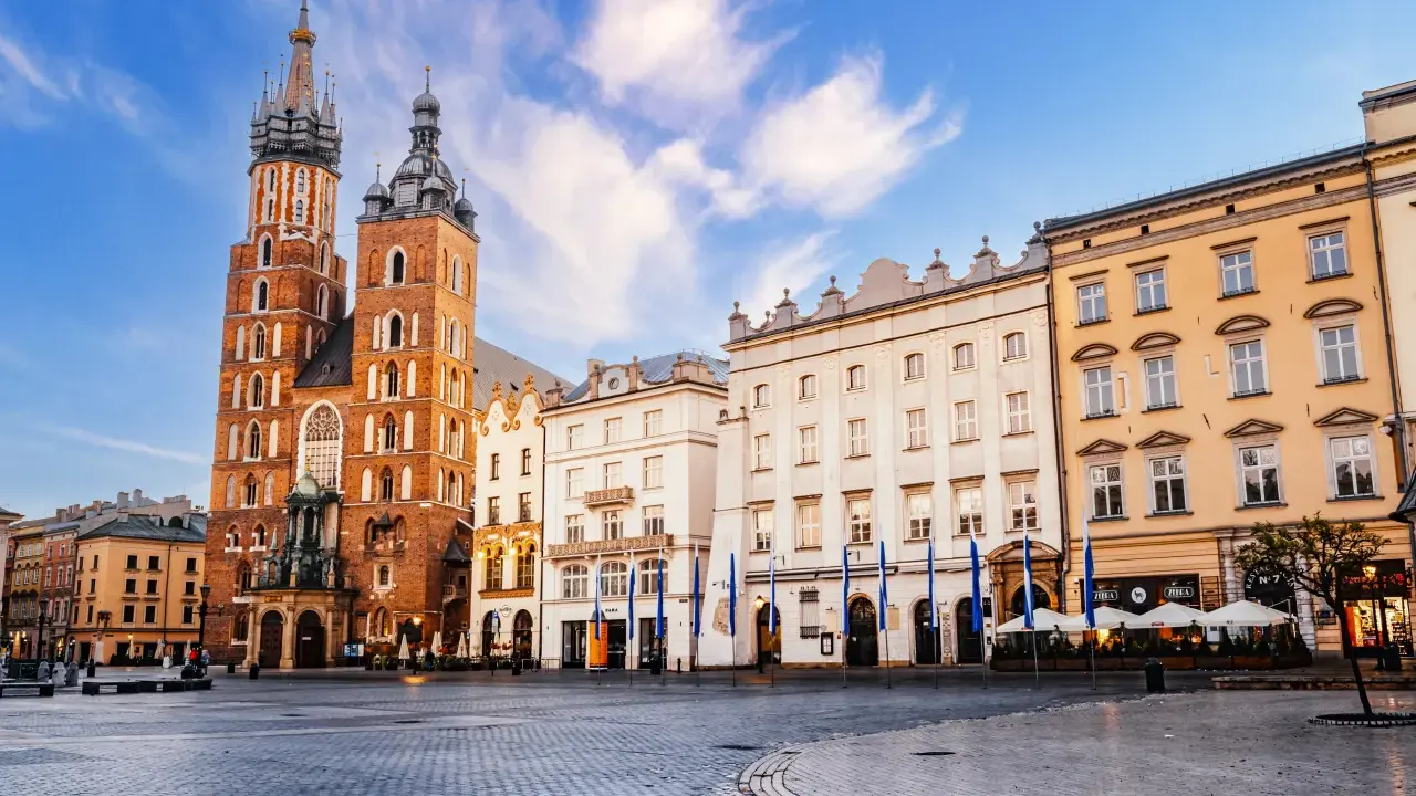 Kraków: Odkryj jego magię! Atrakcje, plany i praktyczne porady