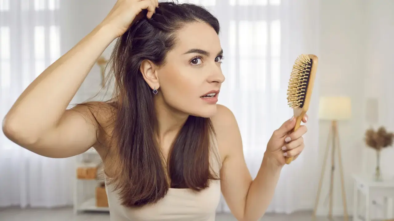 Garnier Neril na wypadanie włosów: Czy kultowy szampon działa?