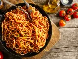 Spaghetti na patelni: Sekret idealnego smaku i zero zmywania